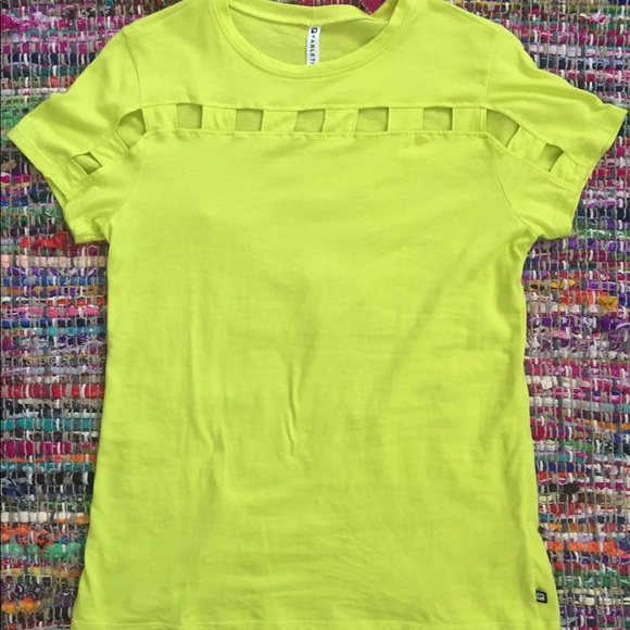 Fabletics - Picture 2 of 3